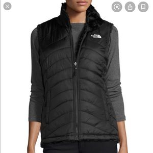North Face Mossbud Swirl reversible vest